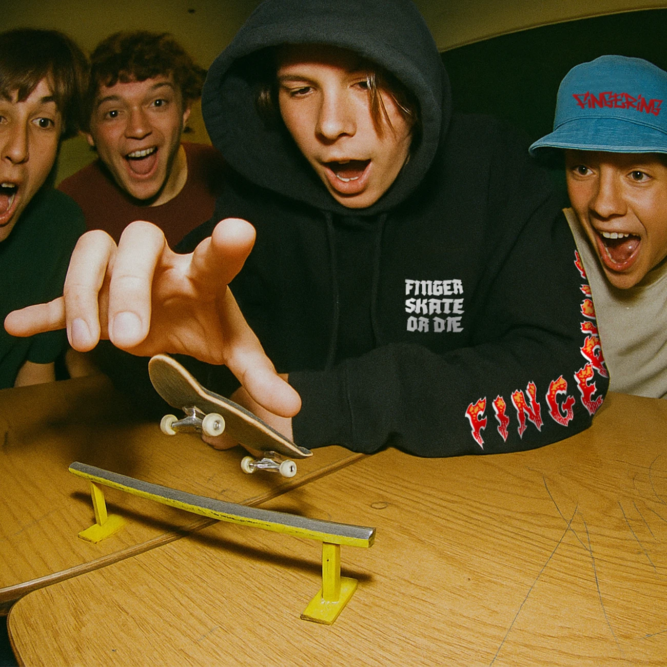 FINGER SK8 OR DIE